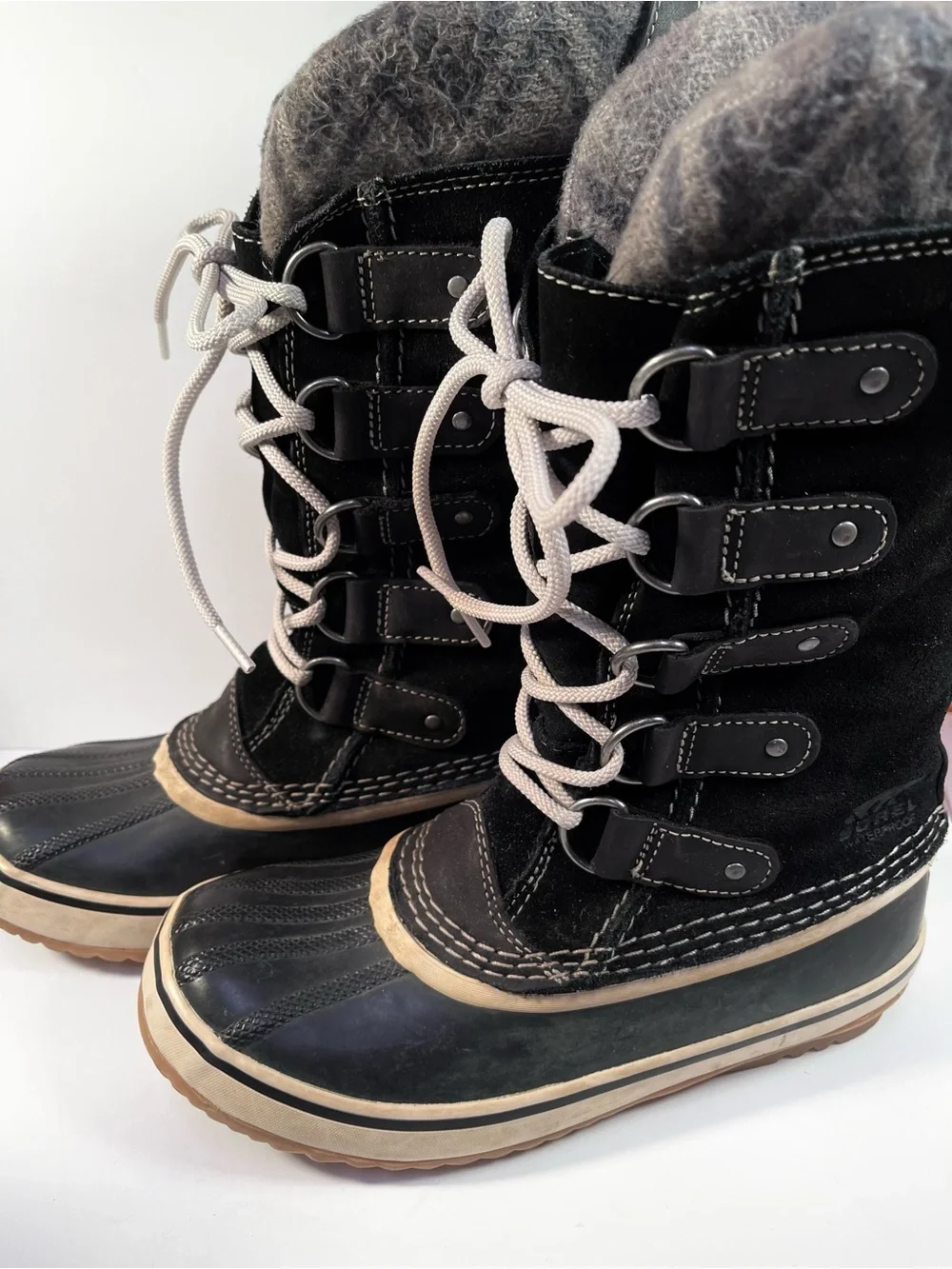 Sorel Black and Gray Women's Waterproof Winter Lace-Up Boots